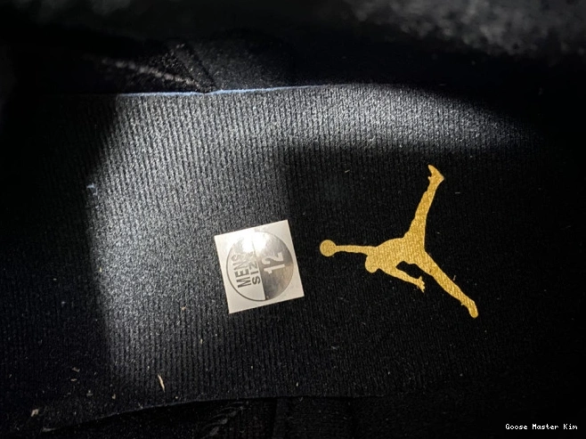 Gold 130690-070 Jordan Retro University Air Black 12 0704